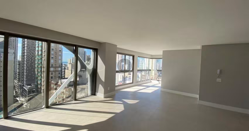 Apartamento com 3 quartos à venda na Rua 2414, 150, Centro, Balneário Camboriú