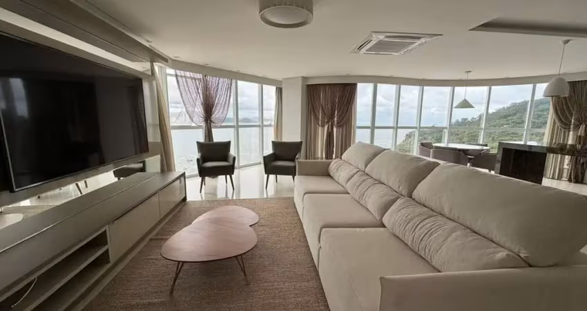 Apartamento com 4 quartos para alugar na Rua 4900, 5720, Centro, Balneário Camboriú