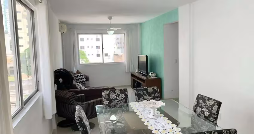 Apartamento com 2 quartos para alugar na Rua 981, 276, Centro, Balneário Camboriú