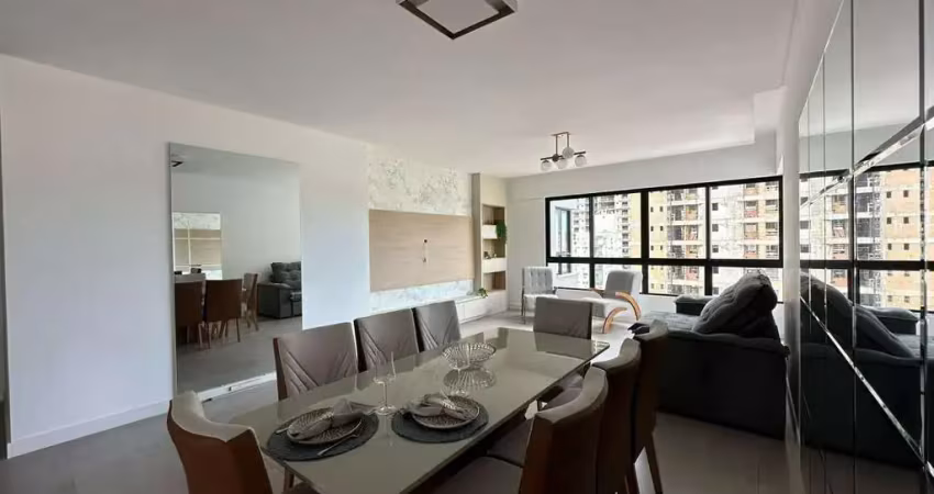 Apartamento com 3 quartos à venda na Rua 3160, 274, Centro, Balneário Camboriú