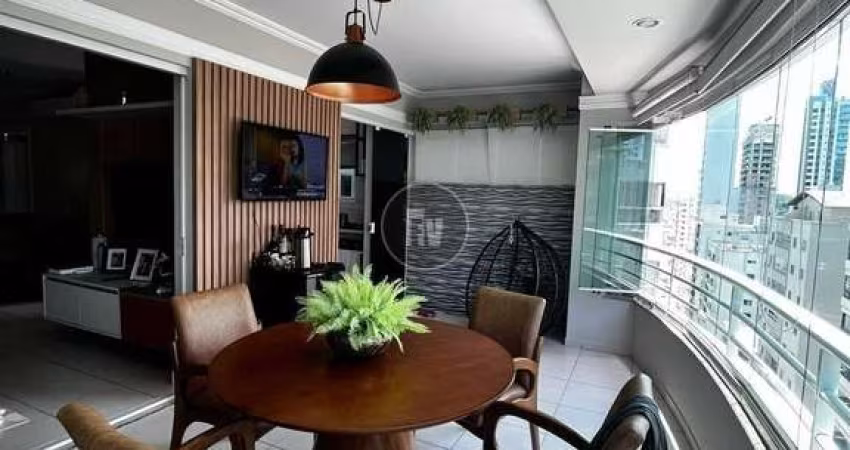 Apartamento com 2 quartos para alugar na Rua 3000, 245, Centro, Balneário Camboriú