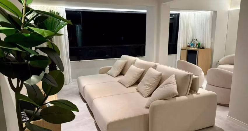 Apartamento com 3 quartos à venda na Rua 2500, 457, Centro, Balneário Camboriú