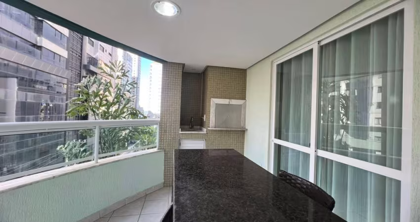 Apartamento com 3 quartos para alugar na Rua 1451, 71, Centro, Balneário Camboriú