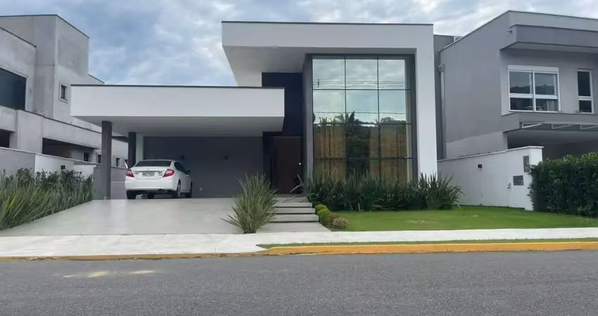 Casa em condomínio fechado com 3 quartos para alugar na Rua Ivo José Rebello, 610, Santa Regina, Camboriú