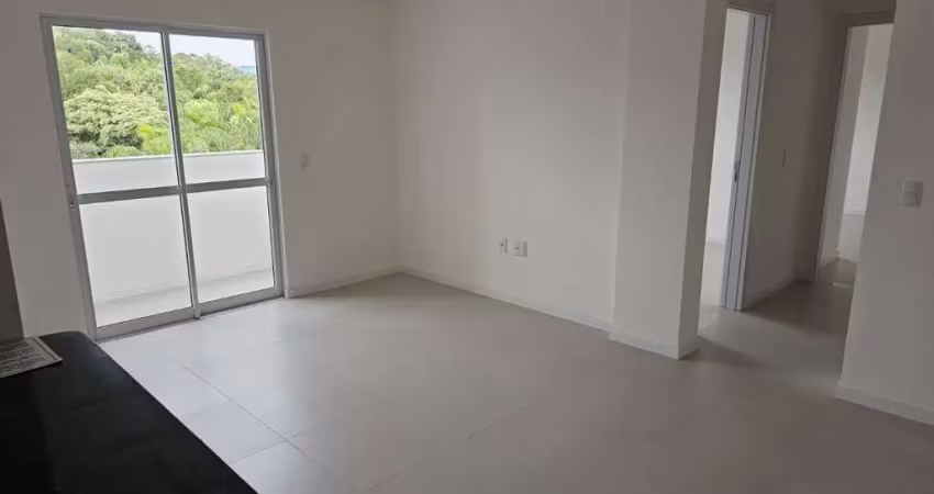 Apartamento com 2 quartos para alugar na Avenida Marginal Oeste, 1770, Várzea do Ranchinho, Camboriú