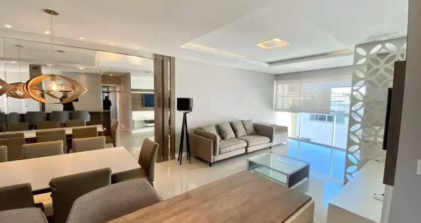 Apartamento com 4 quartos para alugar na Rua José Venâncio dos Santos, 111, Pioneiros, Balneário Camboriú
