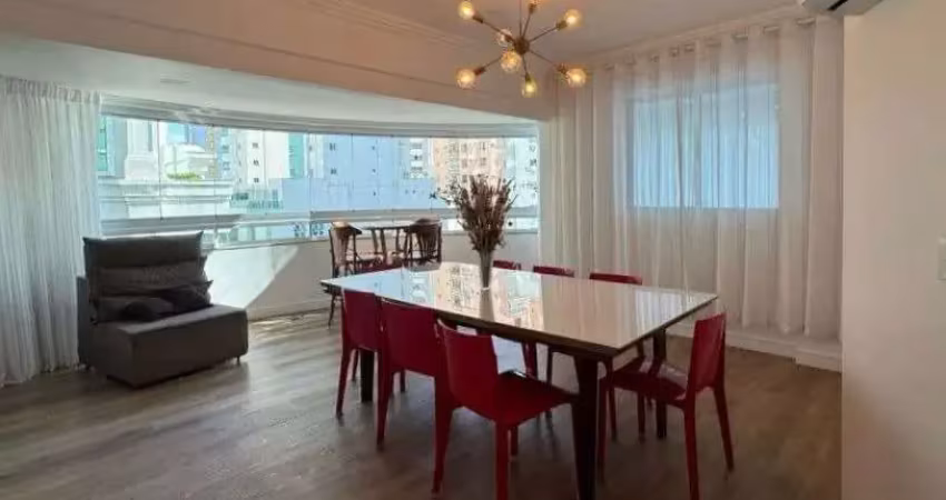 Apartamento com 3 quartos para alugar na Avenida Brasil, 29, Centro, Balneário Camboriú