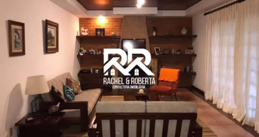 Excelente Casa em Condomínio com Infra e Transporte na Porta