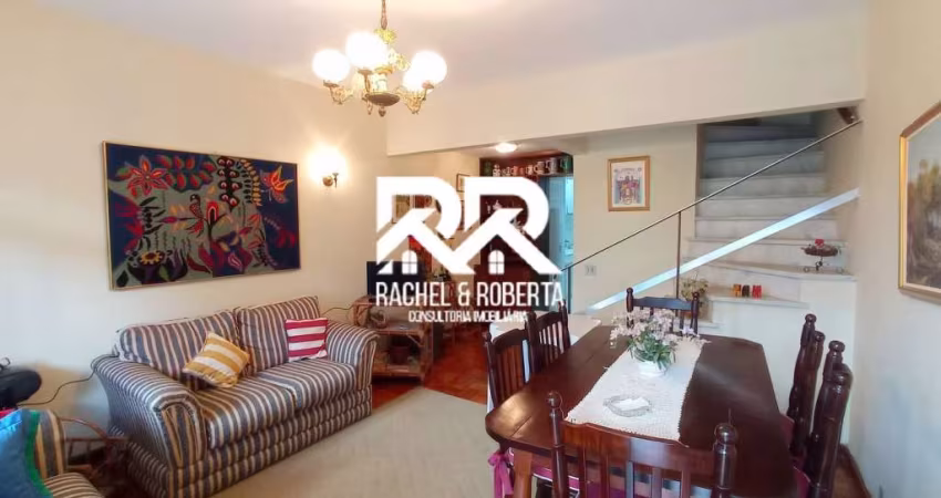 Casa em Condomínio ao Lado da Feirinha