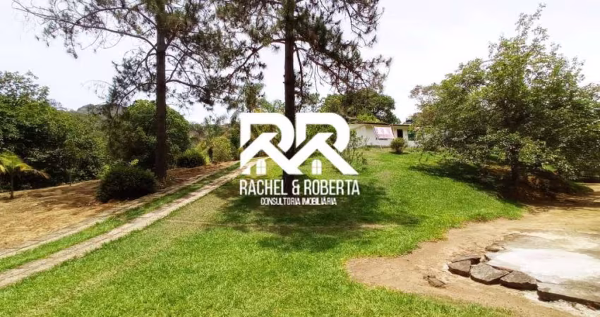 Paraíso à venda em Cruzeiro
