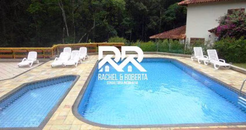 Oportunidade! Casa em Cond Quebra Frascos