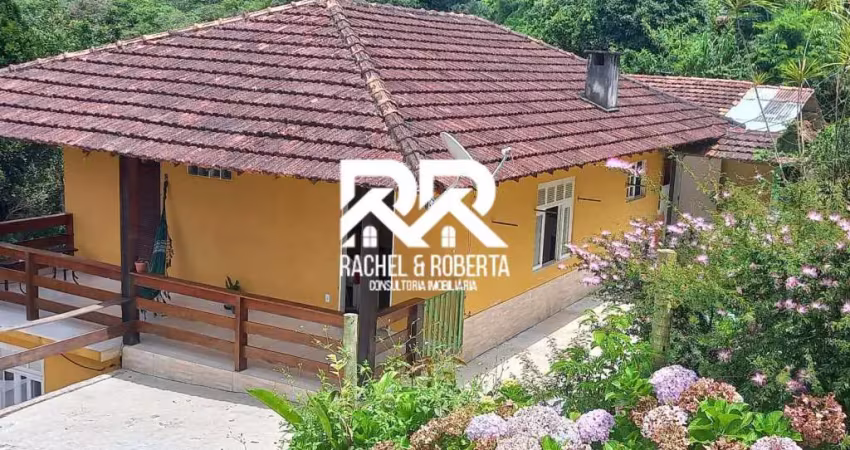 Propriedade em Canoas com 4 casas