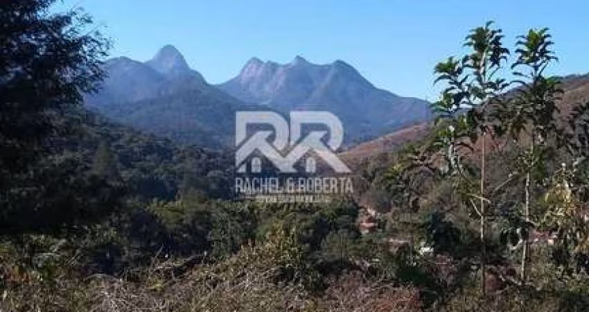 VENDO TERRENO EM CONDOMÍNIO RESIDENCIAL SERRINHA TERESÓPOLIS