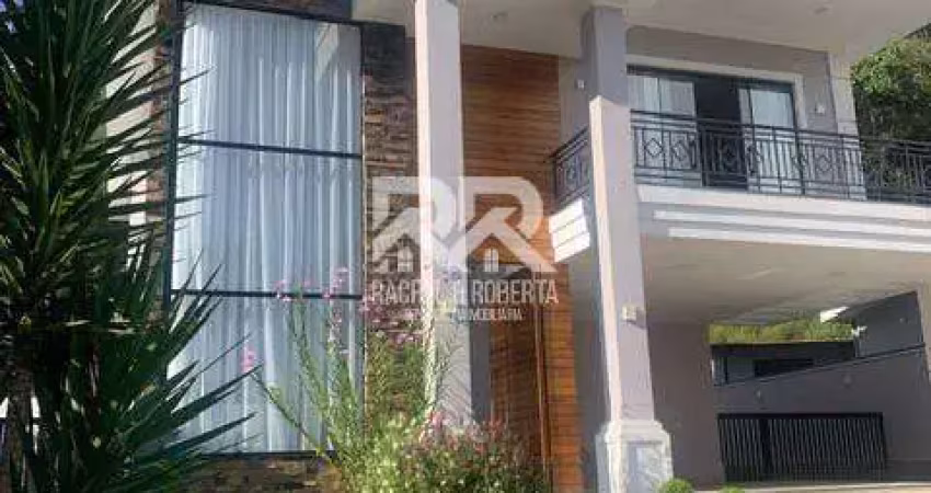 Bela Casa em Condomínio no Parque do Imbuí