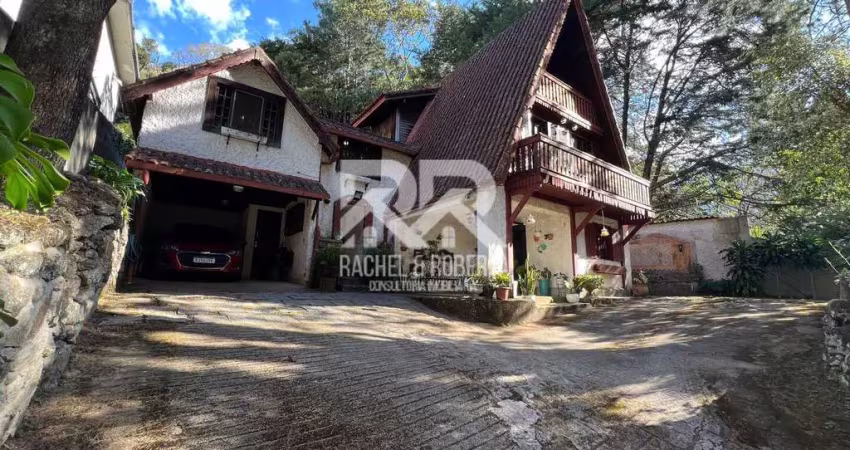 Casa estilo europeu à venda – cascata dos amores – teresópolis/rj