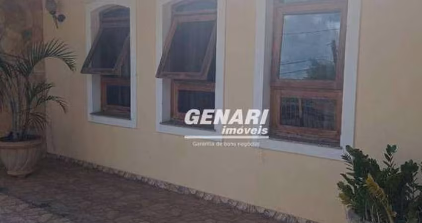 Casa com 3 dormitórios à venda, 154 m² por R$ 690.000,00 - Jardim Cristina - Indaiatuba/SP
