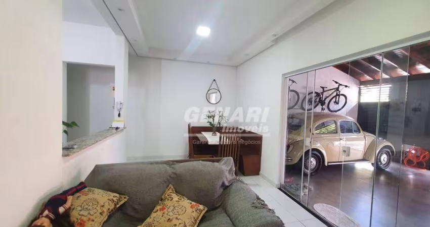 Casa com 3 quartos à venda, 130 m² por R$ 595.000 - Jardim dos Colibris - Indaiatuba/SP
