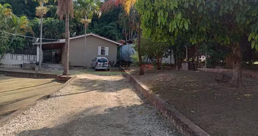 Chácara com 3 dormitórios à venda, 1560 m² por r$ 1.100.000,00 - colinas de indaiatuba - indaiatuba