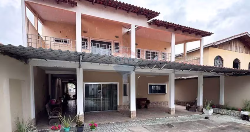 Vende casa com 3 suítes no parque dez - terreno 600m² – rua alexandre magno