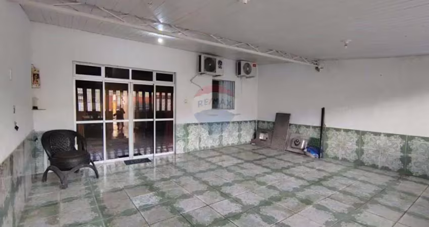 Vendo linda e ampla casa em flores - conjunto duque de caxias