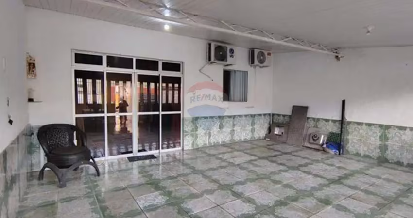 Vendo linda e ampla casa em flores - conjunto duque de caxias