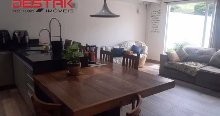 Apartamento Garden Para Locacao Sendo 192m² de Area Construida e 192 M² de Quintal Em Jundiai/sp.