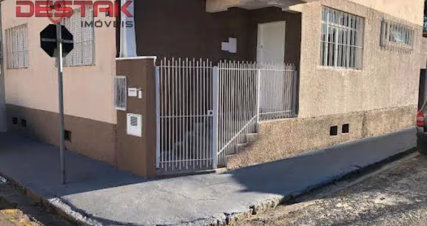 Casa comercial para locacao em regiao central de jundiai com 05 salas.