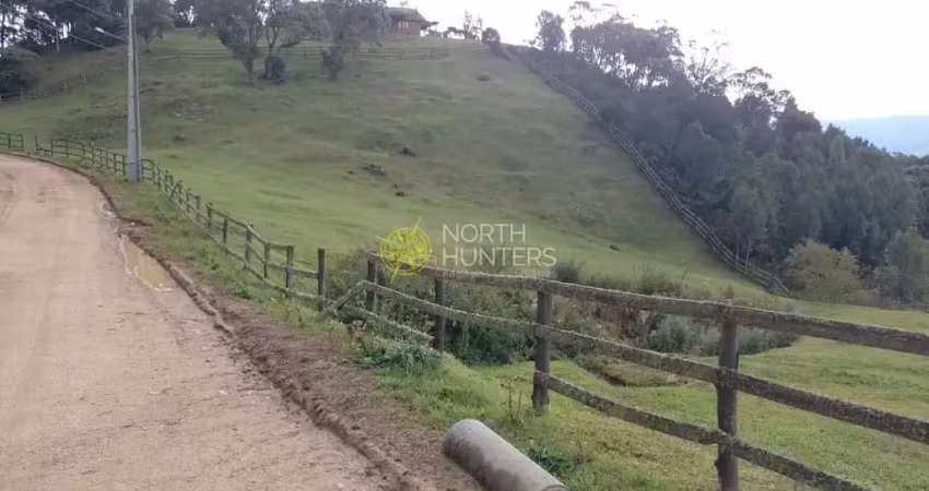 Terreno à venda em condomínio fechado de alto padrão, 4004 m² por r$ 405.000 - rio bonito - rancho