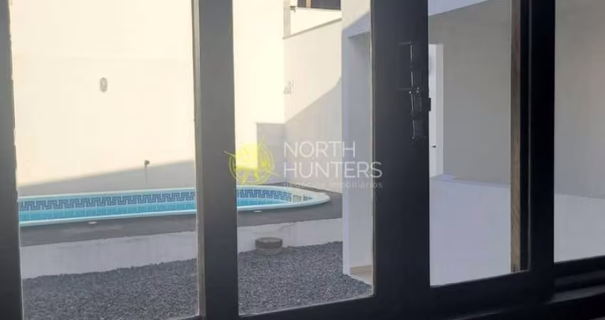Casa com 3 dormitórios à venda, 170 m² por R$ 850.000,00 - Costa e Silva - Joinville/SC