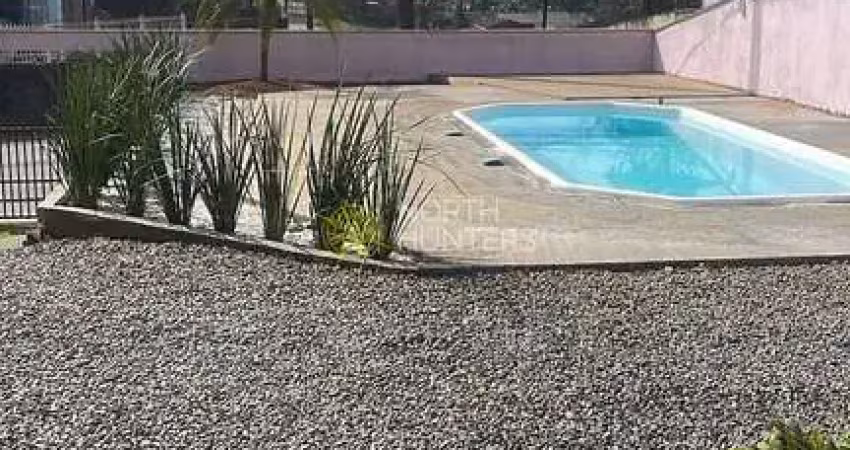 Casa à venda 3 Quartos, 2 Vagas, 120M², Panaguamirirm , Joinville - SC