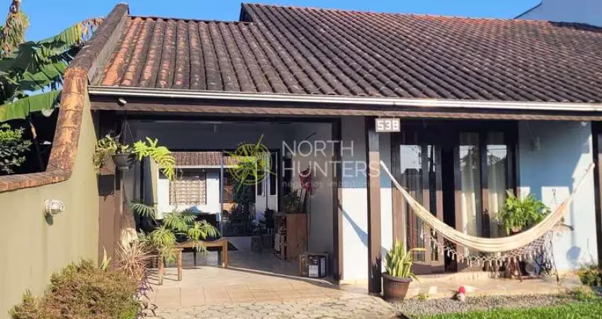 Casa com 3 dormitórios para alugar, 136 m² por r$ 2.300,00/mês - vila nova - joinville/sc