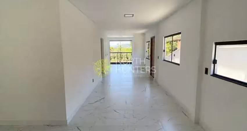 Casa com 3 quartos à venda na Rua Brasil, Saguaçu, Joinville