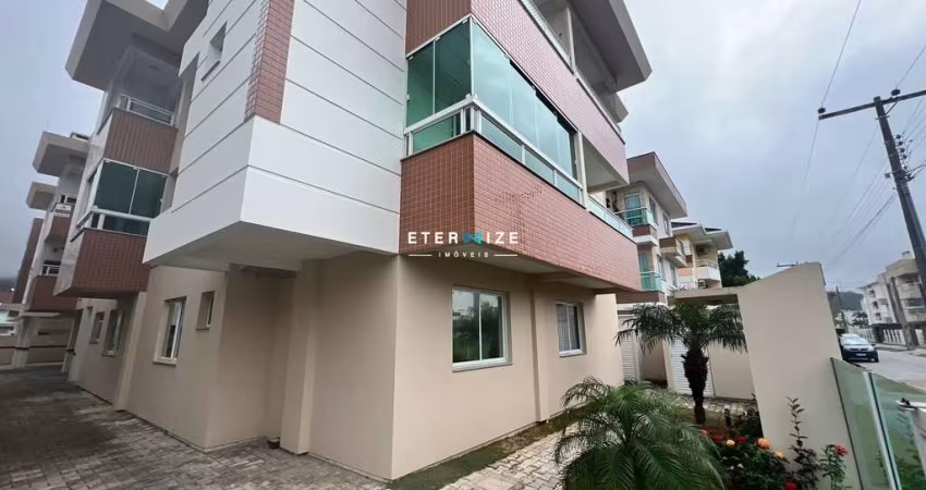 Apartamento com 02 dormitórios na Praia de Palmas em Gov. Celso Ramos-SC