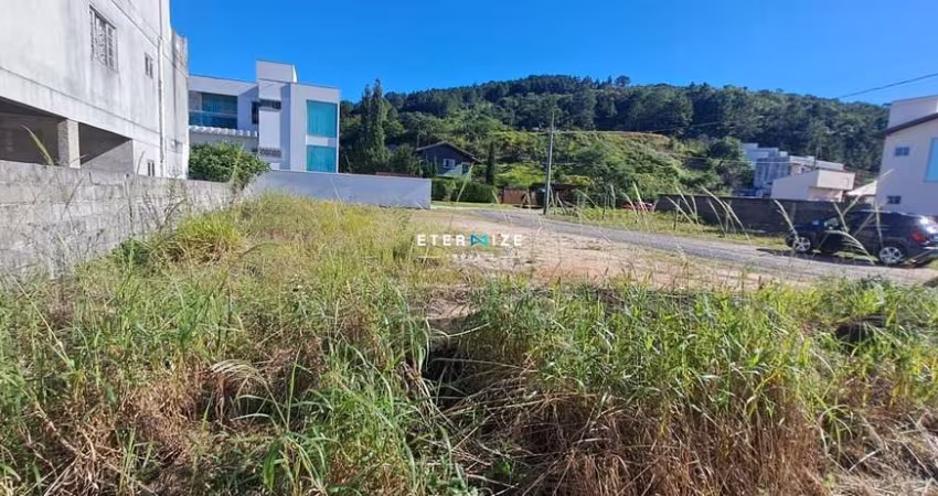Terreno na Praia da Armação em Gov. Celso Ramos-SC
