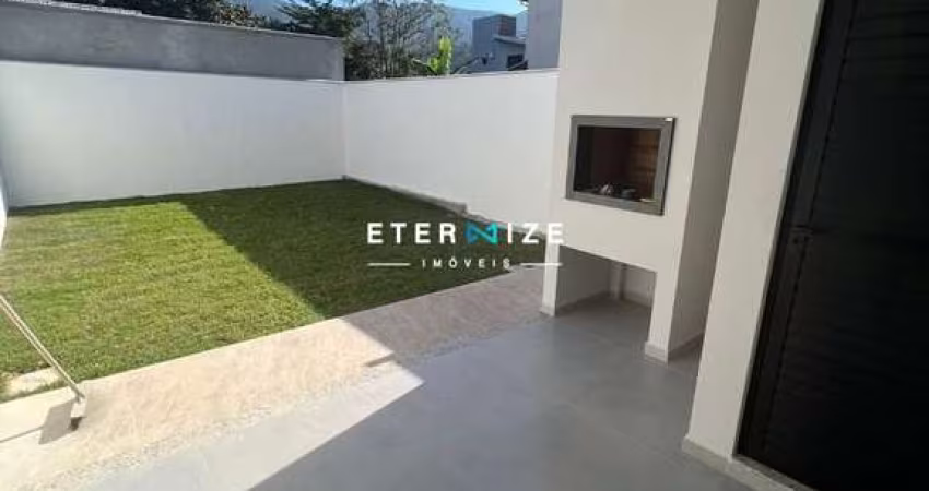 Casa com 03 Quartos sendo 03 Suítes na Praia de Palmas em Governador Celso Ramos-SC