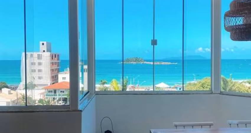Apartamento Mobiliado na Segunda Quadra com Vista para o Mar na Praia de Palmas