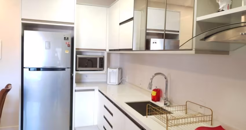Apartamento Garden 02 quartos Mobiliado à venda no Residencial Miss Saravejo na Praia de Palmas em Governador Celso Ramos - Santa Catarina.
