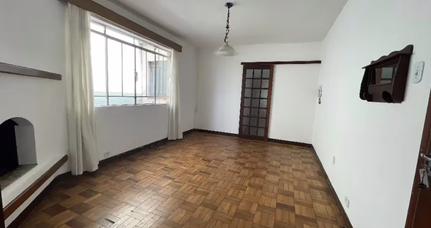 Apartamento amplo com 3 quartos no coração do água verde com vista livre.