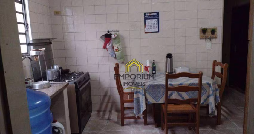 Casa com 7 dormitórios à venda, 227 m² por R$ 745.000,00 - Jardim Vila Galvão - Guarulhos/SP