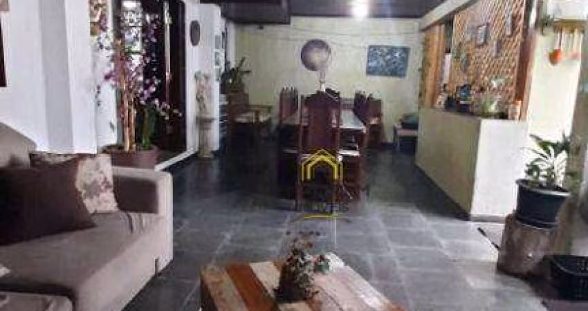 Sobrado com 4 dormitórios à venda, 440 m² por R$ 585.000,00 - Jardim Vila Galvão - Guarulhos/SP