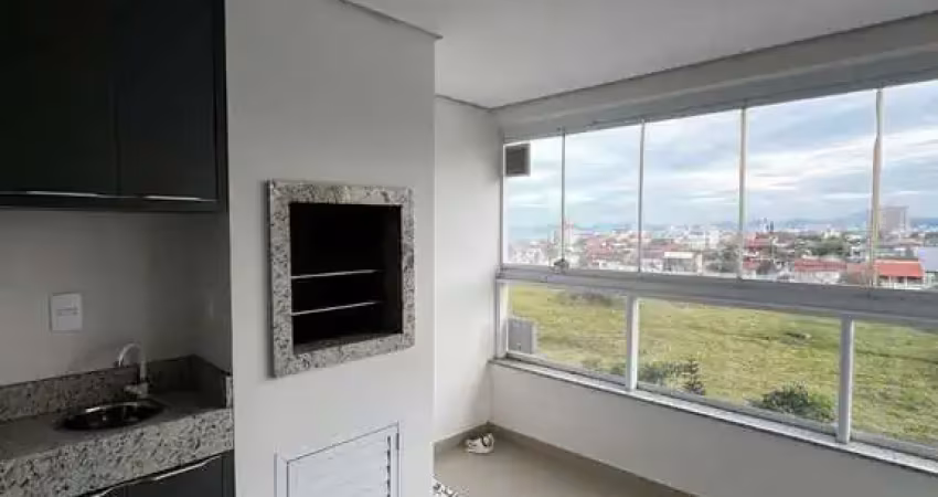 Apartamento com 3 quartos para alugar no Gravata, Navegantes 