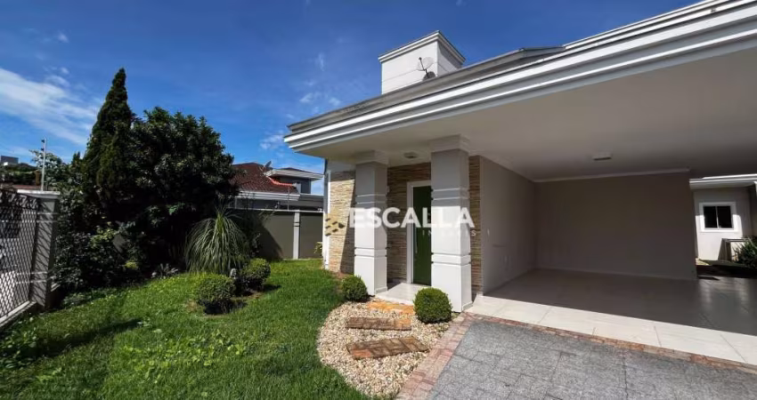 Linda casa a venda no Bairro Saguaçu
