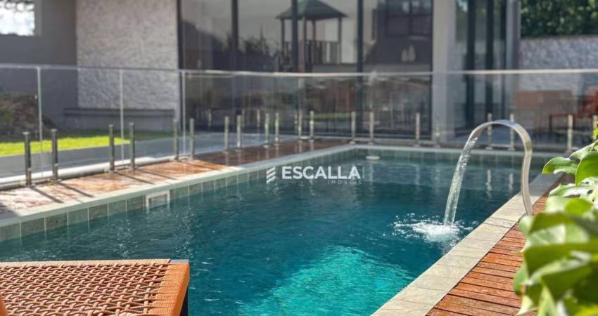 Amplo Apartamento Giardino com 3 Quartos a venda no Bairro Saguaçu!