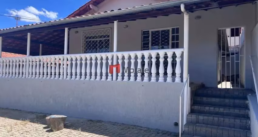 Casa com 3 quartos à venda no Alípio de Melo, Belo Horizonte 