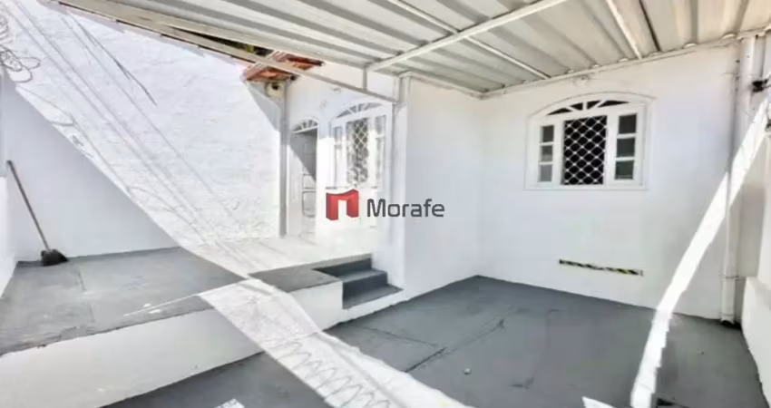 Casa com 2 quartos para alugar no Heliópolis, Belo Horizonte 