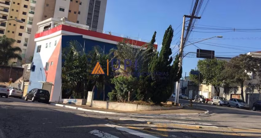 Ponto Comercial-Esquina-Locaçao ou Venda-10 salas