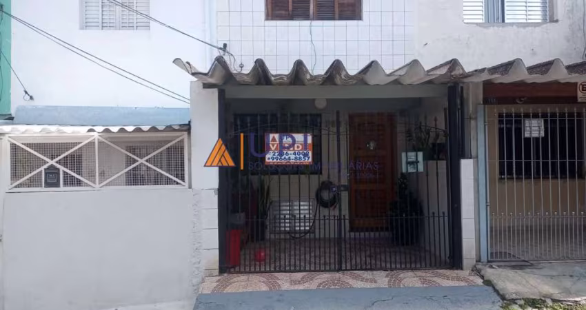 Oportunidade! Sobrado Ideal Para Quem Está Começando a Vida Financeira!
