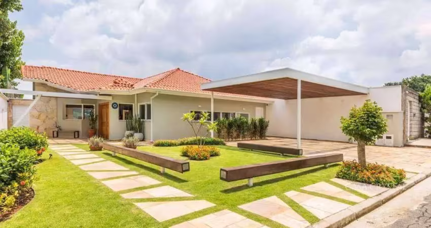 Casa à venda, 370 m² por R$ 2.700.000,00 - Terras do Madeira - Carapicuíba/SP
