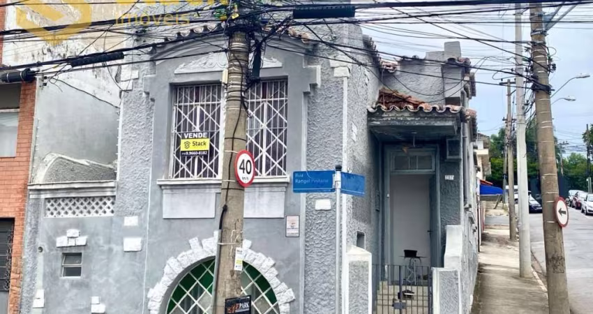 CASA COMERCIAL A VENDA NA REGIÃO CENTRAL DE JUNDIAÍ.