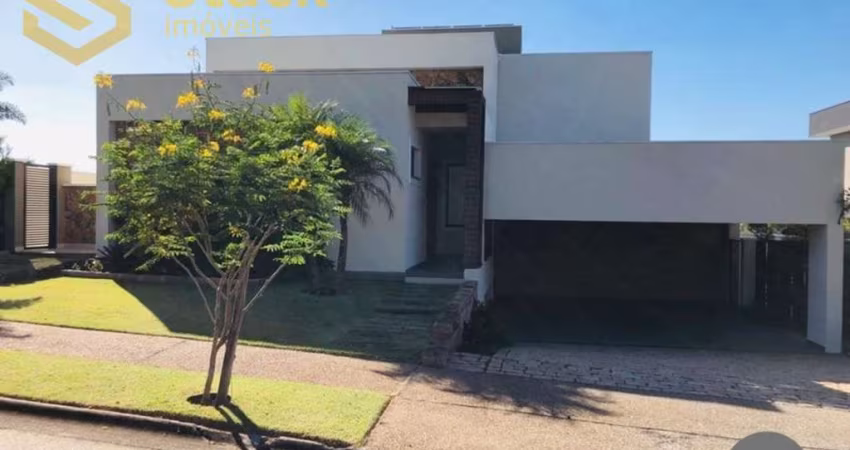 Casa ALTO PADRÃO para Venda, localizada no Condomínio BOSQUE DO HORTO, Jundiaí-SP São 05 suítes, todas com piso de madeira de demolição peróba rosa.